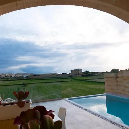 Inni Holiday Home With Infinity Pool Gharb  Exterior photo