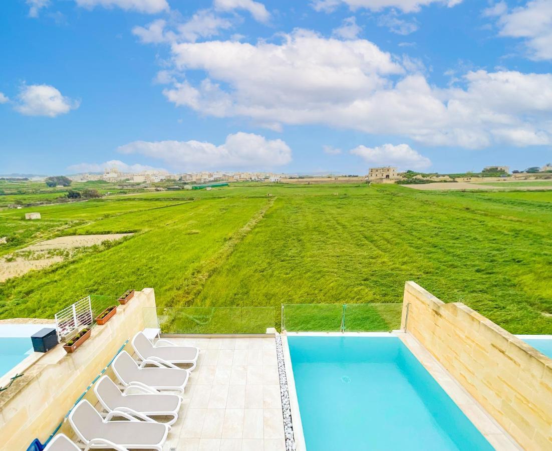 Inni With Infinity Pool Дом отдыха