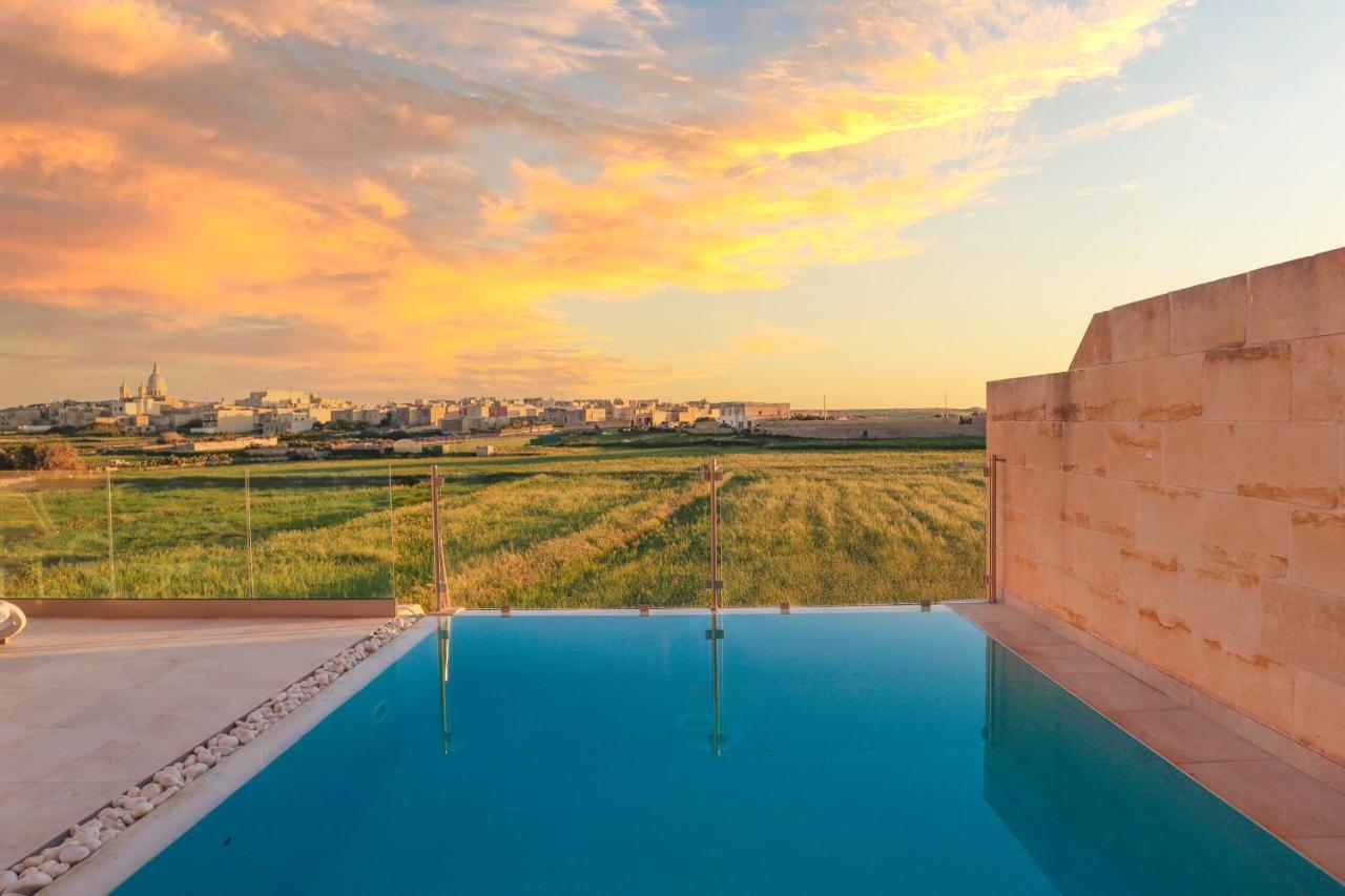 Holiday home Inni With Infinity Pool *